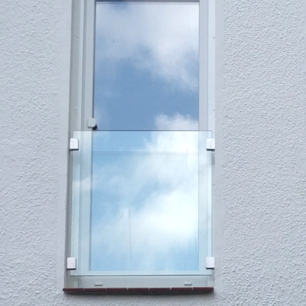 Glas-Fensterbrüstung 07