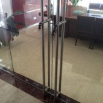 Glas-Trennwand Attaché 06